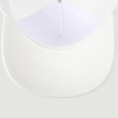 TRANSCEND 3.0 | WHITE TRUCKER HAT