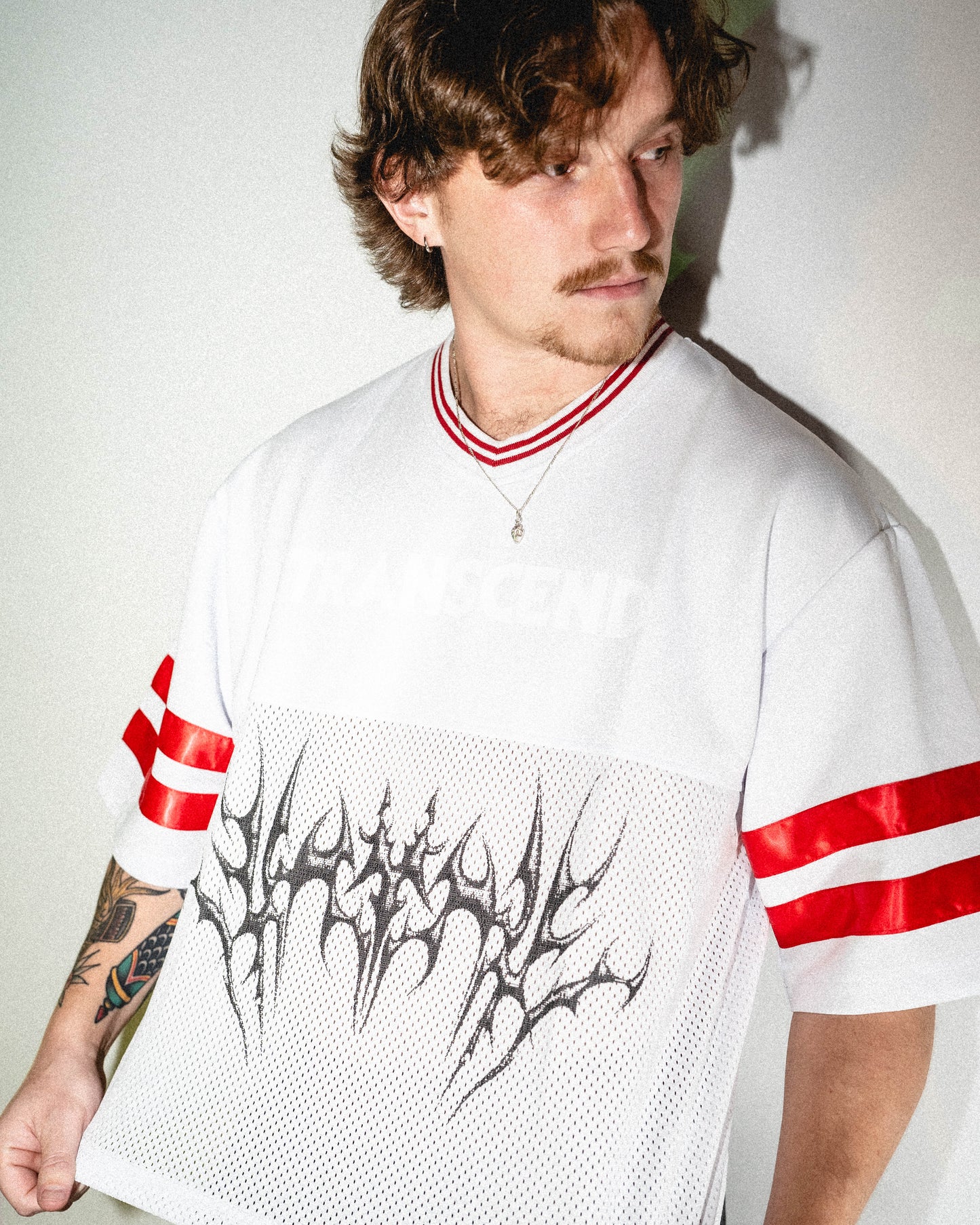 TRIBAL GRUNGE_ Performance JERSEY [white]