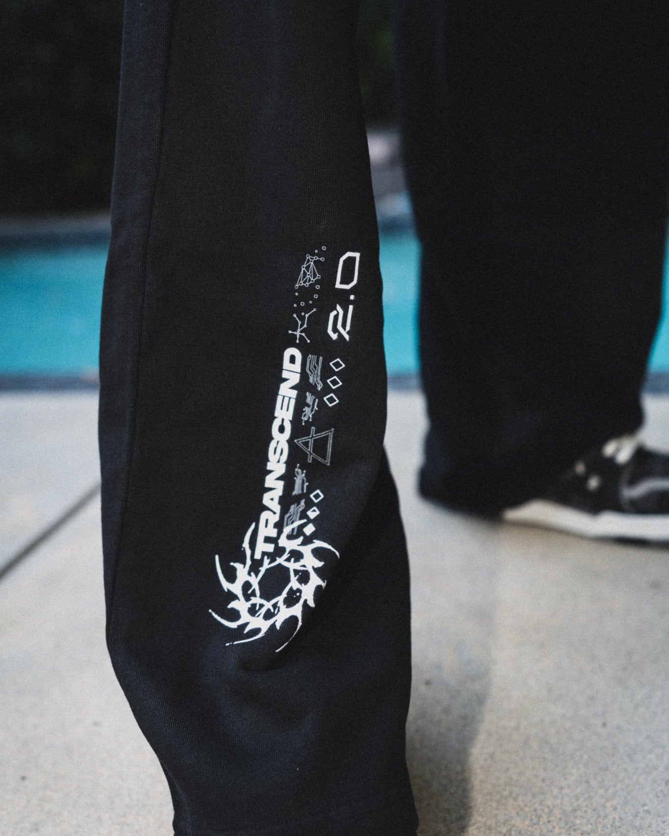 2.0 FADED_SWEATS [black]