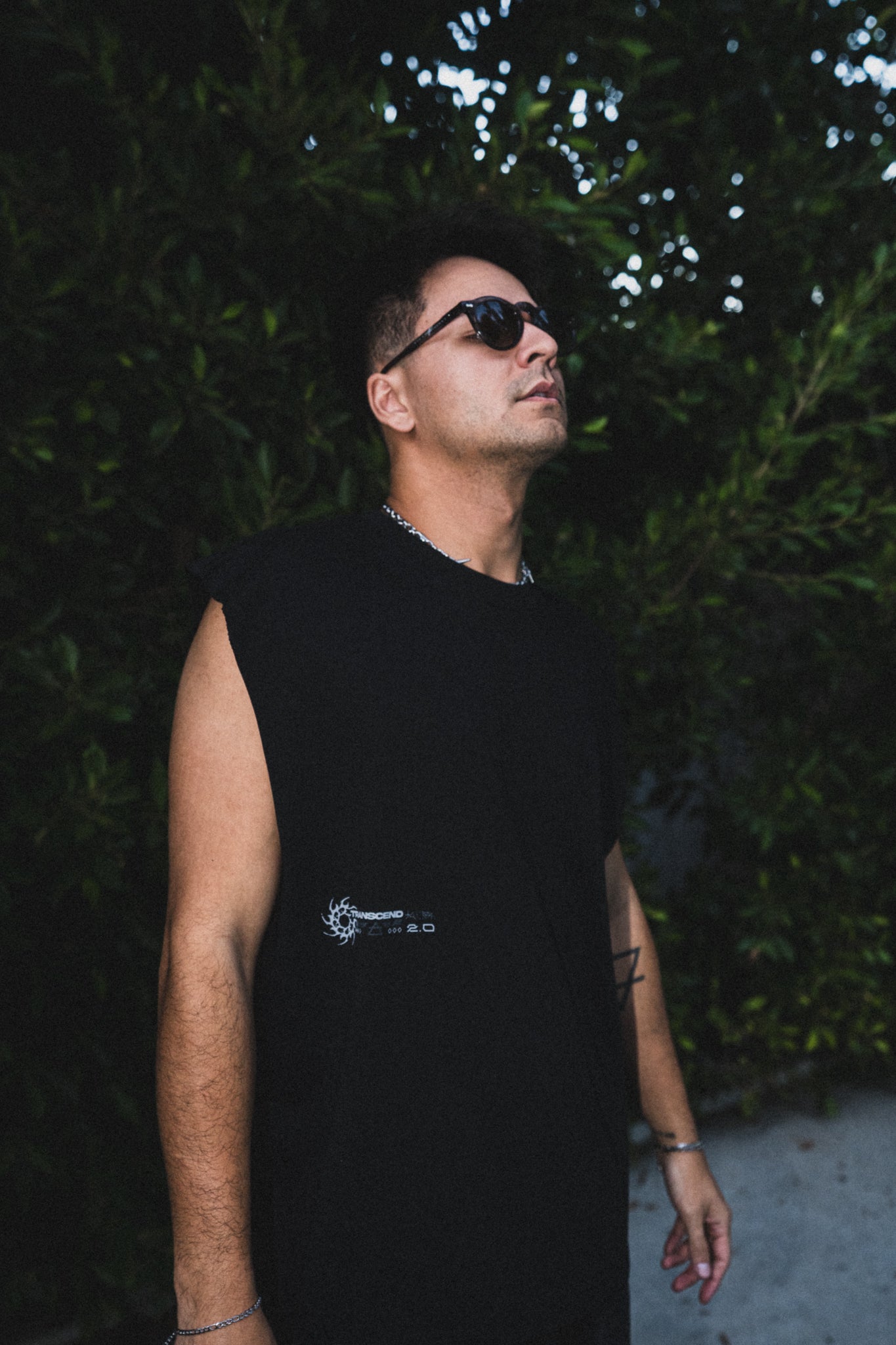 VISION_RAW EDGE TANK [black]