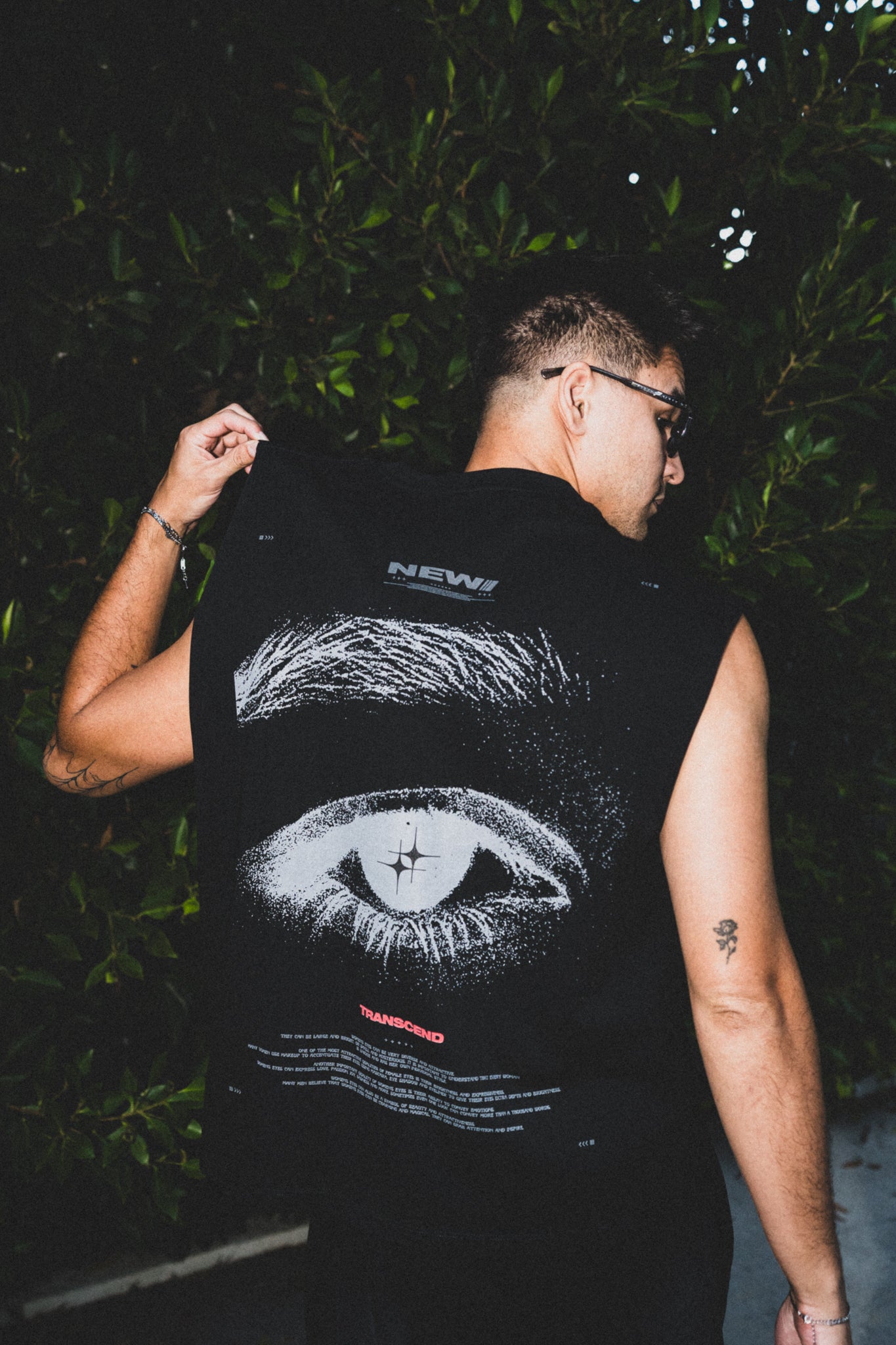 VISION_RAW EDGE TANK [black]